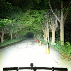 Infini Vorderlicht Tron I-282P 12 Infini Vorderlicht Tron I-282P -Beleuchtung Set Verkäufe infini vorderlicht tron i 282p5