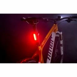 Knog R&uuml;cklicht Blinder Mob V USB Mr Chips Black -Beleuchtung Set Verkäufe knog ruecklicht blinder mob v usb mr chips black4